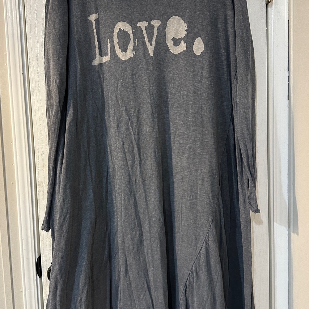 Gray Long Sleeve Dress with 'Love' Print